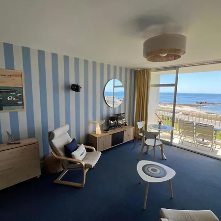 Διαμέρισμα Vue 2eme Etage Thalasso 79 *
